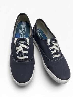 Keds Women’s Size 6.5 Navy Blue Canvas Lace Up Sneakers